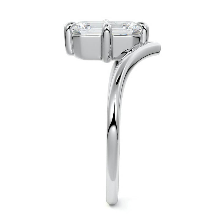 Suria - Solitaire with Compass Prongs Setting PL